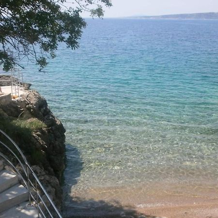 Family Apartments Viva Close To The Beach Крк Экстерьер фото